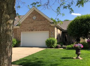 968 Ginger Ln, Geneva, IL 60134