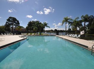 128 Lakeside Cir, Jupiter, FL 33458