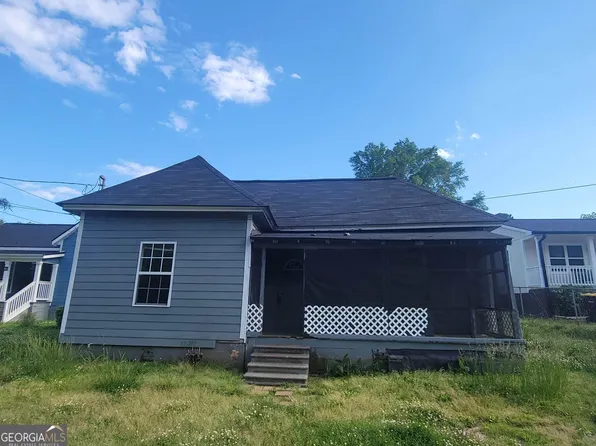 27 Reynolds St, Newnan, GA 30263