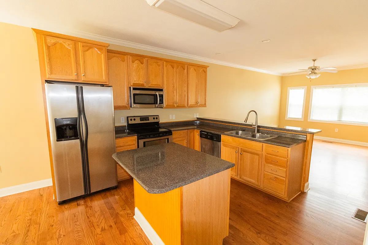 Building Photo - 4988 Burkhalter Rd #202-1-1
