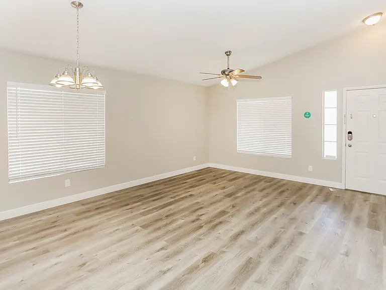 5429 Cliff Dancer St — Photo 5