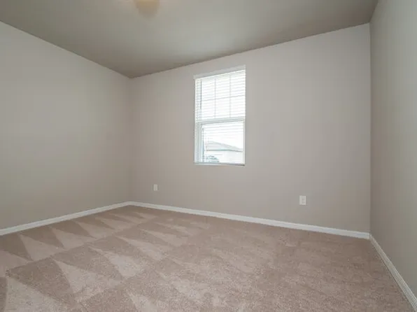 234 Lovely Ct, Plant City, FL 33566