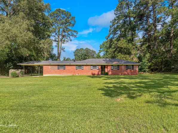 9342 Dean Rd, Shreveport, LA 71118