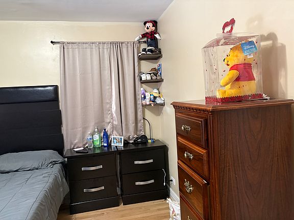 4th image of 362 S Canosa Ct