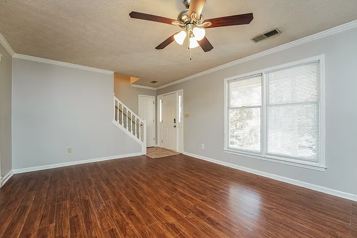 629 Tahoe Cir SE — Photo 5
