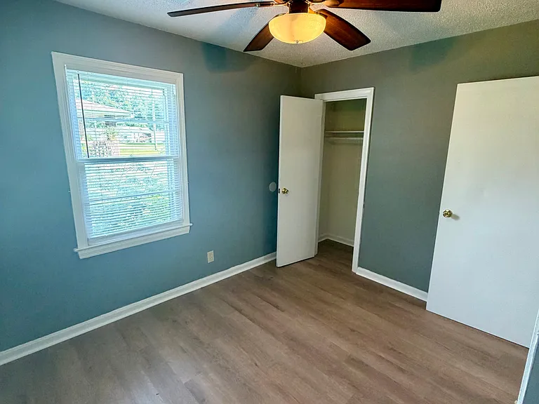 208 Crescent Dr — Photo 20
