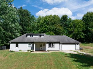 5 East St, Worthington, IN 47471