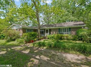 2337 Wolf Ridge Rd, Mobile, AL 36618