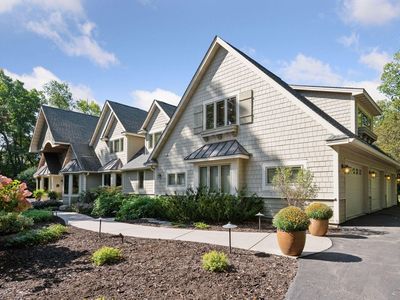 4694 Baycliffe Dr, Excelsior, MN, 55331