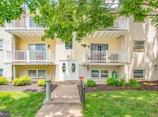 2 Warren Lodge Ct APT A, Cockeysville, MD 21030
