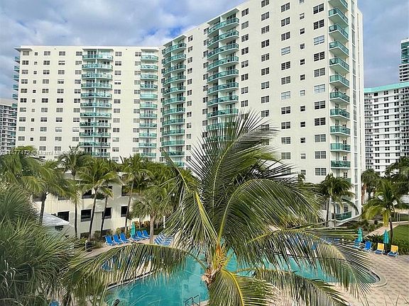 3rd image of 3901 S Ocean Dr #Penthouse 16b