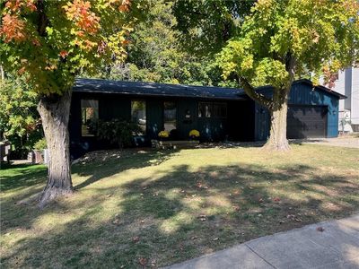 157 Point Bluff Dr, Decatur, IL, 62521