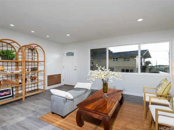 2809 Henry St, Honolulu, HI 96817