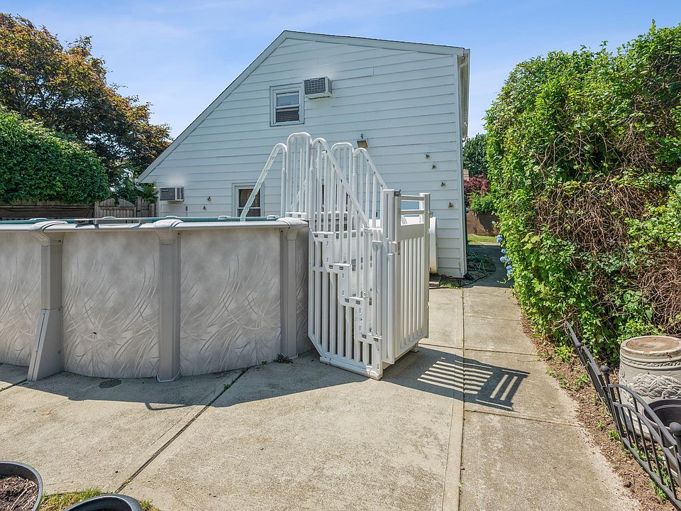 1st image of 854 Fairfield Ave