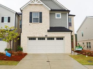 930 Sunny Lake Dr, Lawrenceville, GA 30043