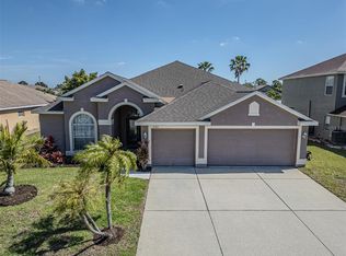 2310 Wood Pointe Dr, Holiday, FL 34691