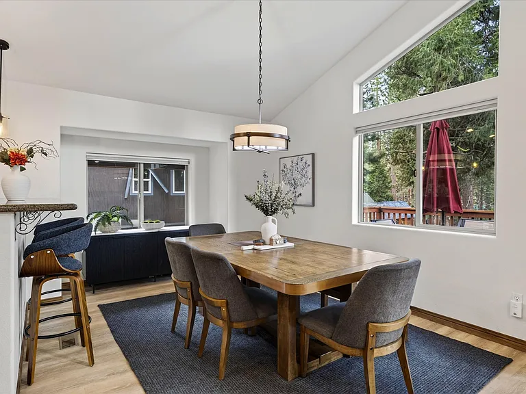8772 Rainbow Ave — Photo 12