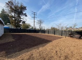 526 N View Ave, Visalia, CA 93292