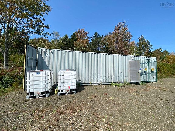4th image of 569 Inglewood Rd