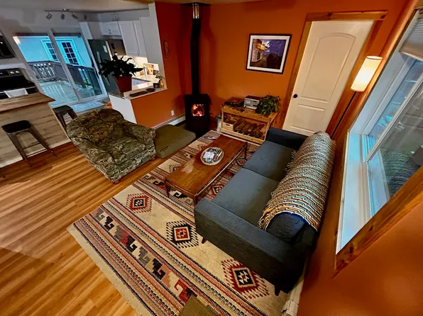 8840 Gail Ave, Juneau, AK 99801