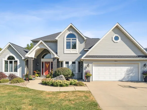 1004 Big Rock Park Rd, Pella, IA 50219