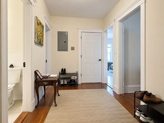 2nd image of 8 Glenside Ave #1