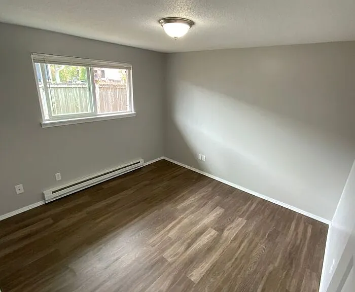 4315 S Warner St — Photo 10