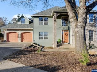 1683 Skyway St S, Salem, OR 97302