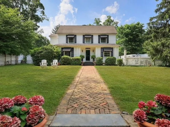 6 Childsworth Ave, Bernardsville Boro, NJ 07924