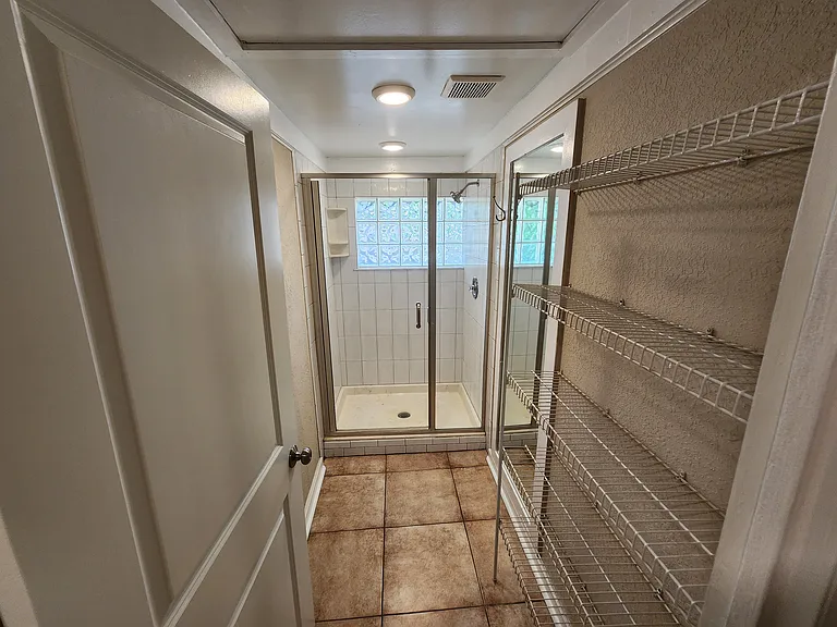 1320 E Central Blvd #C — Photo 10