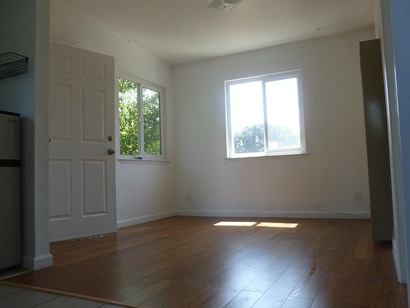 5th image of 1132 Alberni St Unit A
