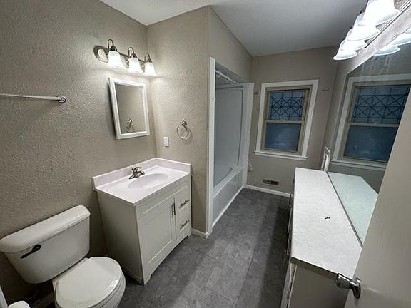 3rd image of 10155 W Cleveland Ave #10155
