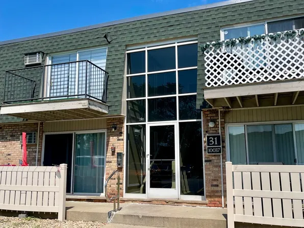 10037 S Walnut Ter APT 312, Palos Hills, IL 60465