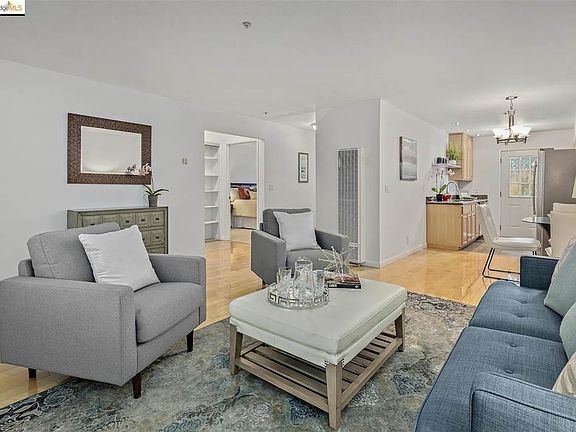 2nd image of 1644 Brockton Way