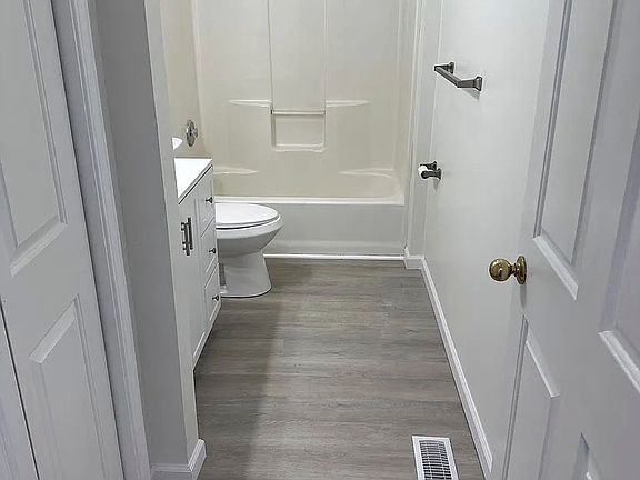 SECOND BATHROOM