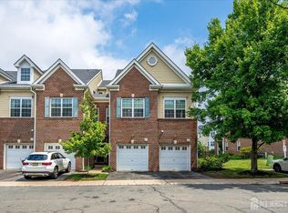 27 Taft Ln, Morristown, NJ 07960