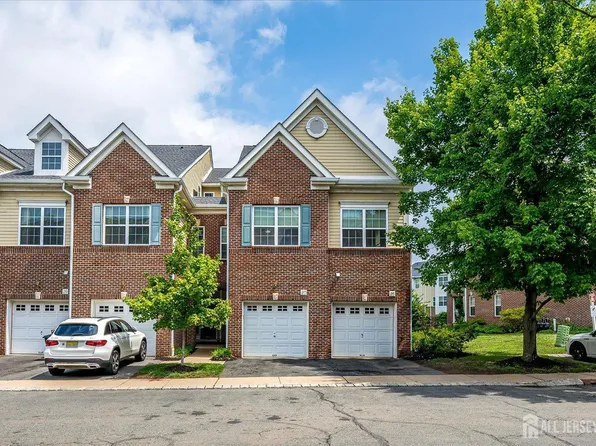 27 Taft Ln, Morristown, NJ 07960
