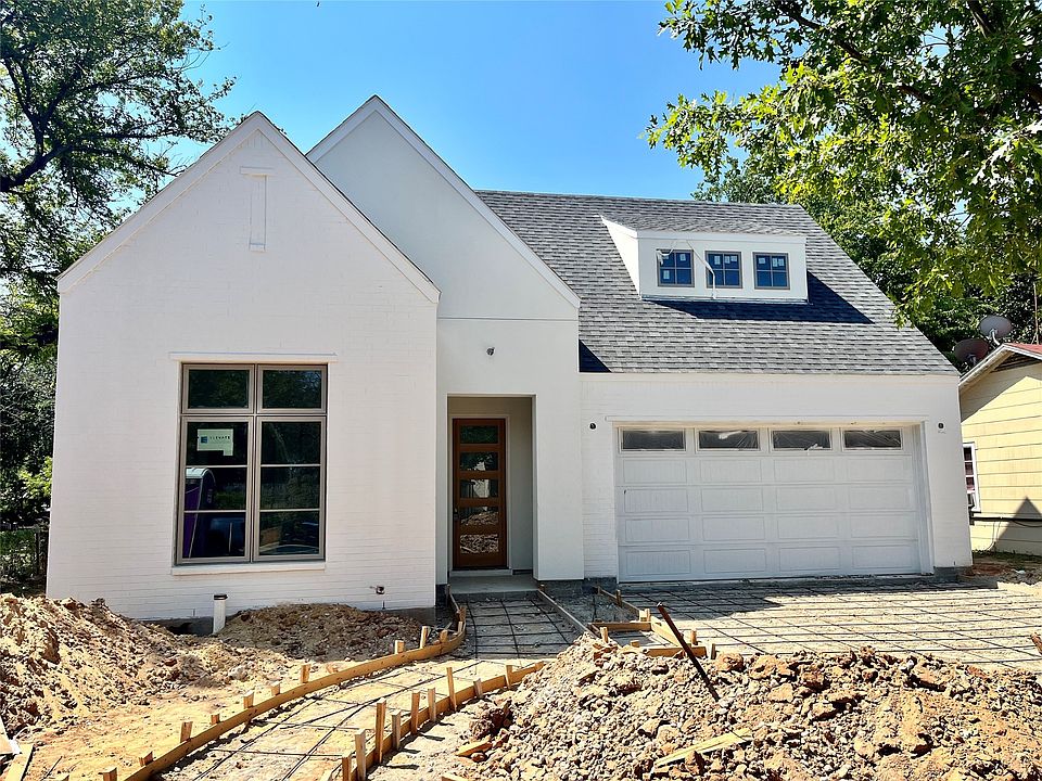 1st image of 5213 Deavers Ln
