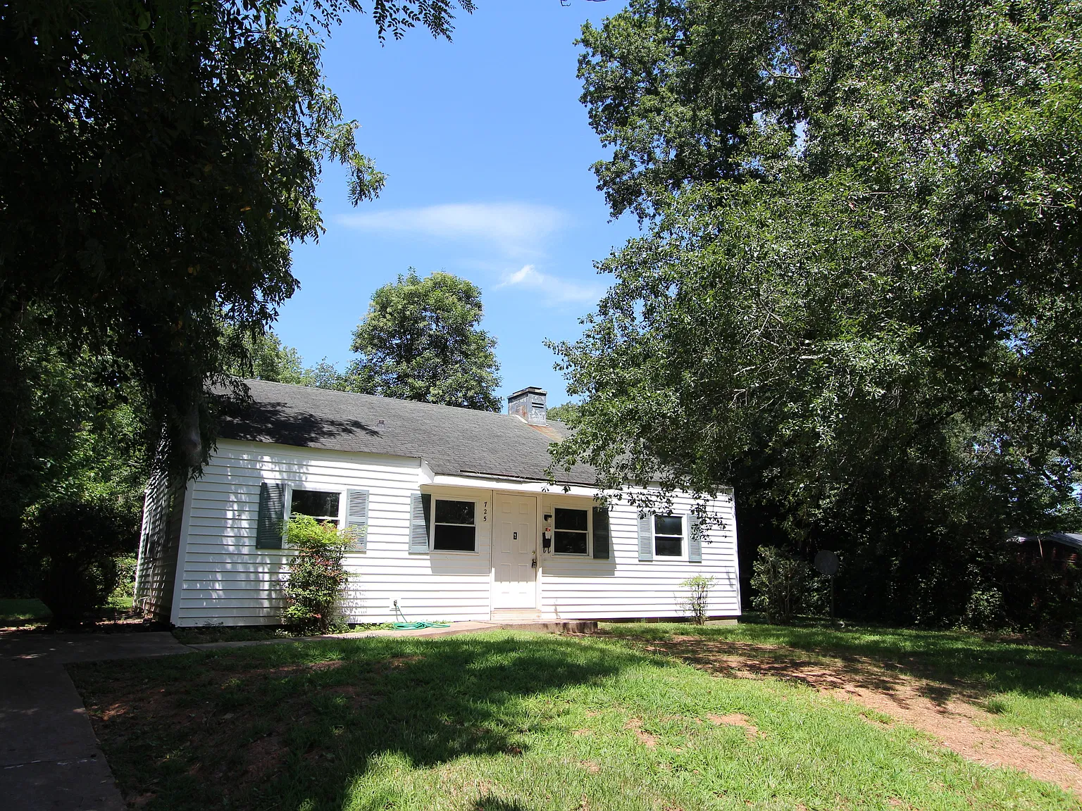 725 Lucas Street - 725 — Photo 1