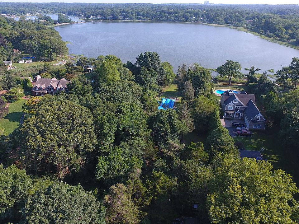 59 Dyke Road, Setauket, NY 11733 | MLS #896672 | Zillow