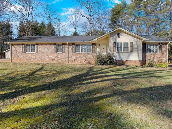 123 Waterloo Cir, Greer, SC 29650