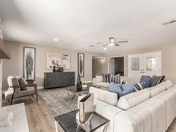 5th image of 26612 S DIGSWELL Court
