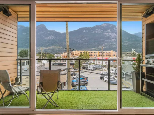 38165 Cleveland Ave #303, Squamish, BC V8B 0A6
