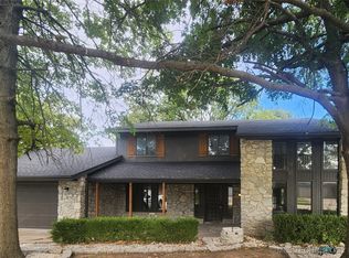 325 Ridgecrest Ct, Bartlesville, OK 74006