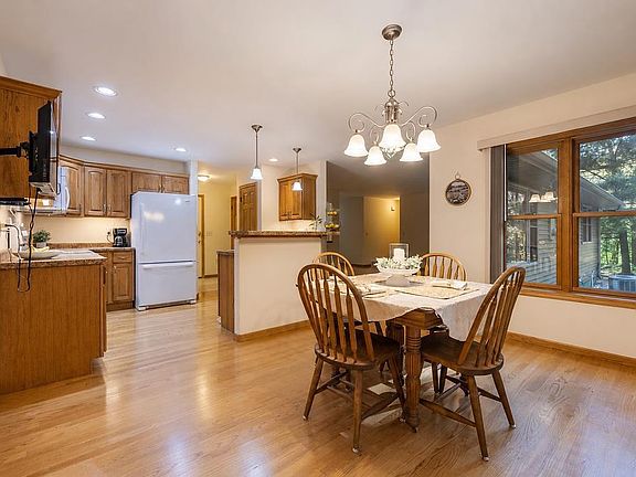 5th image of 5321 FOX RUN DRIVE