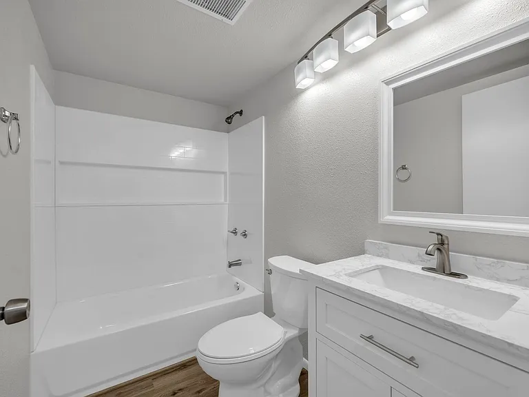 160 Keonekai Rd #27-105 — Photo 21