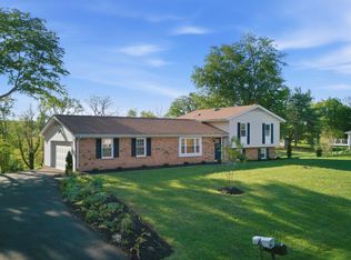 4508 Old Field Dr, Gainesville, VA 20155