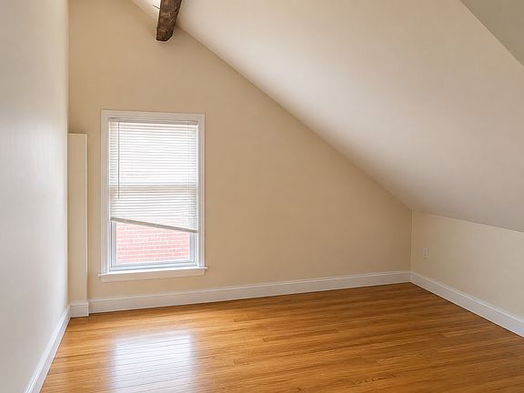 5th image of 66 Trenton St #3