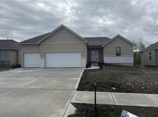 24821 W 178th Ct, Gardner, KS 66030