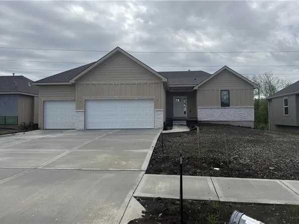 24821 W 178th Ct, Gardner, KS 66030